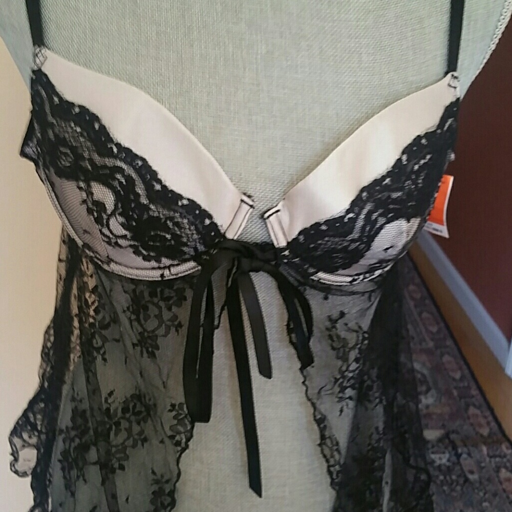 Sexy lingerie top brand new!